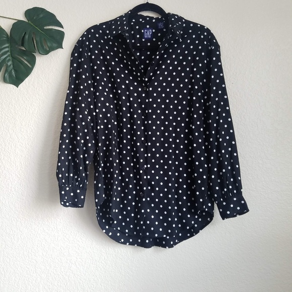 GAP Tops - VINTAGE GAP Polka Dot Button Down